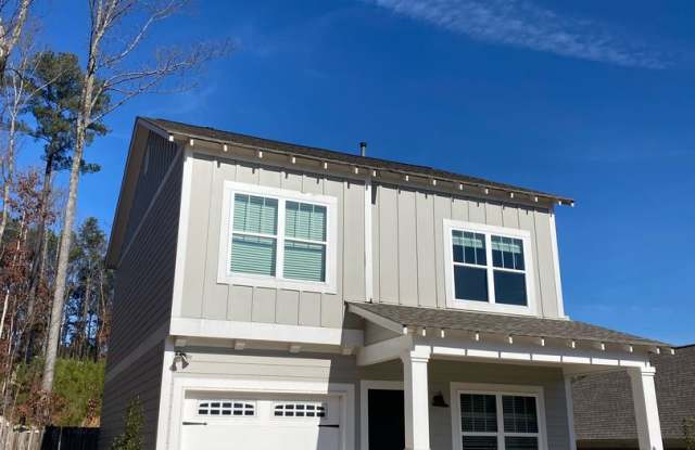 3 Bedroom Home With Spacious Garage photos photos
