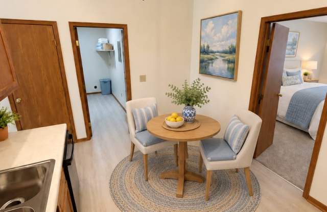 Apply In Person, Pay $0 — Plus $500 Move-In Credit! Gallery 4