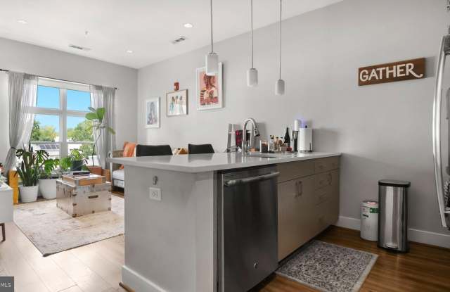 1111 ORREN STREET NE photos photos