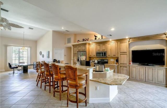 810 70th Drive East - 810 70th Drive East, Manatee County, FL 34243