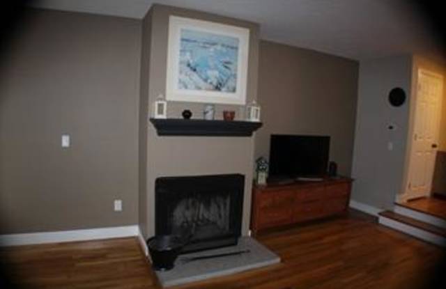 2 Westcliff Drive Gallery 4