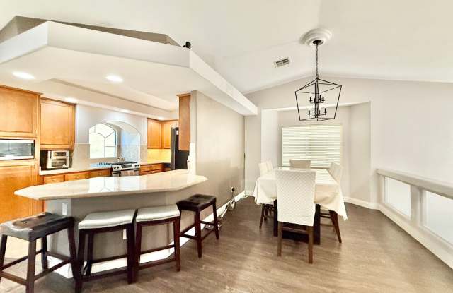Charming Cul-de-Sac Home with Bonus Room  Backyard photos photos