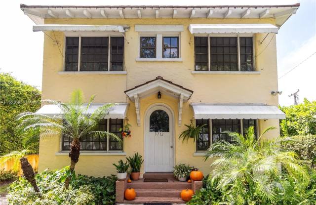 3712 Anderson Rd - 3712 Anderson Road, Coral Gables, FL 33134