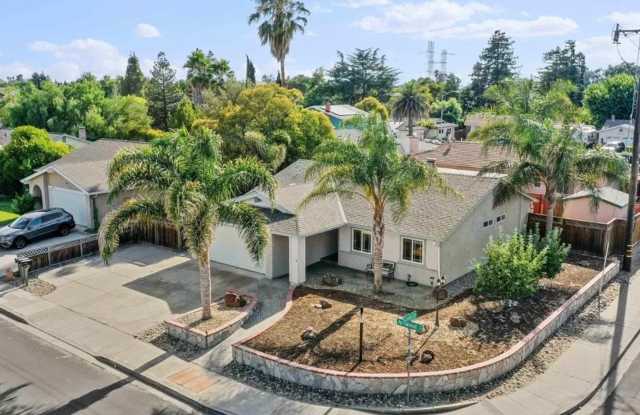 Charming Livermore Home in a Great Location Gallery 3