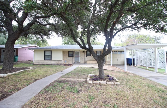 222 Wayside Dr - 222 Wayside Drive, San Antonio, TX 78213