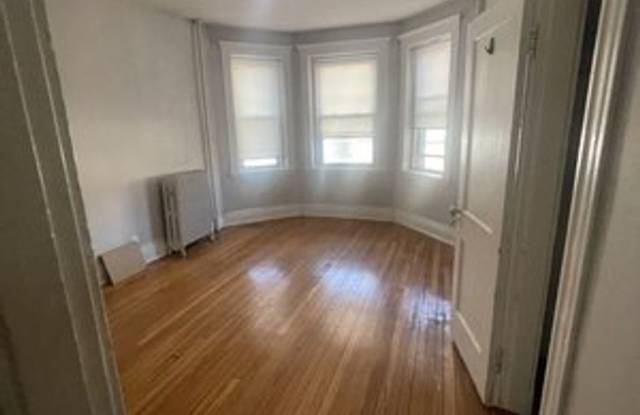 Affordable Allston Studio Near the Green Line - AVAILABLE NOW photos photos