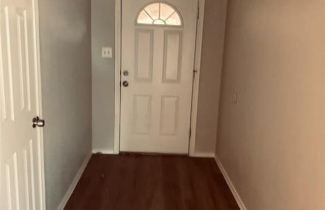 704 Stribling Circle Gallery 3