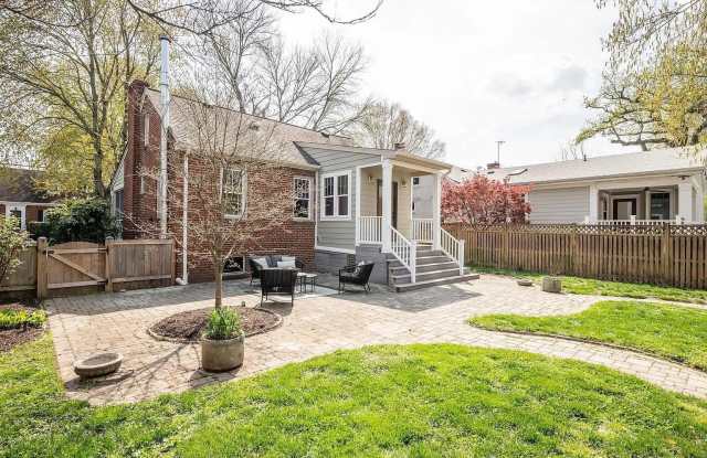 106 E MONROE Avenue Gallery 2