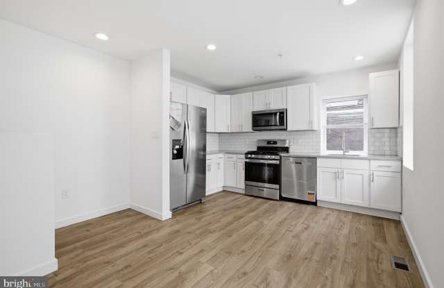 2162 E YORK Street Gallery 2