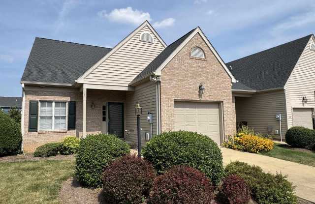 121 BRYANT DR photos photos