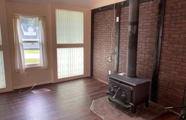 8312 Scottingham Drive Gallery 4
