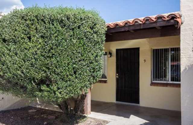 River Garden Apartments photos photos