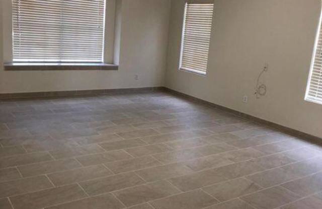 4785 W Oraibi Drive Gallery 3