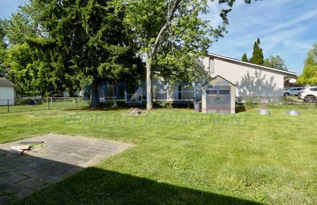 Charming Maumee Rental in a Great Location Gallery 3