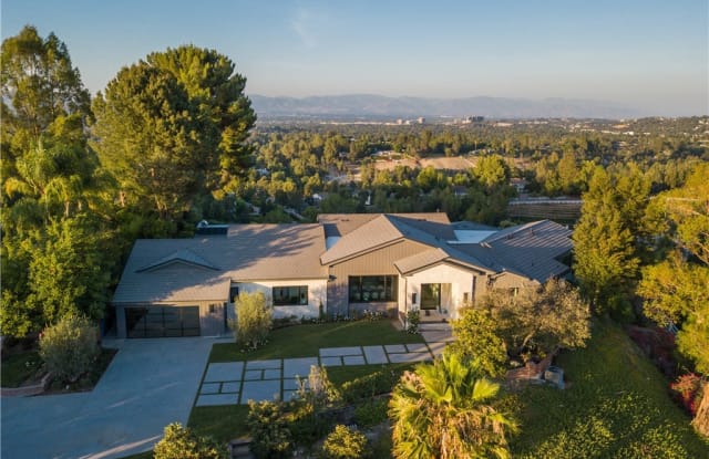 5550 Bonneville Road - 5550 Bonneville Road, Hidden Hills, CA 91302