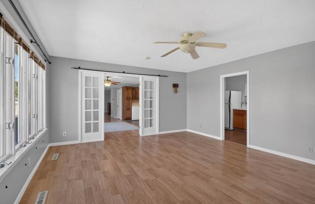 9919 Sand Lake Highway Gallery 2