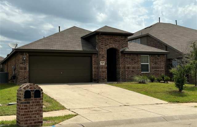 9420 Smoke Tree Drive - 9420 Smoke Tree Dr, Kaufman County, TX 75126