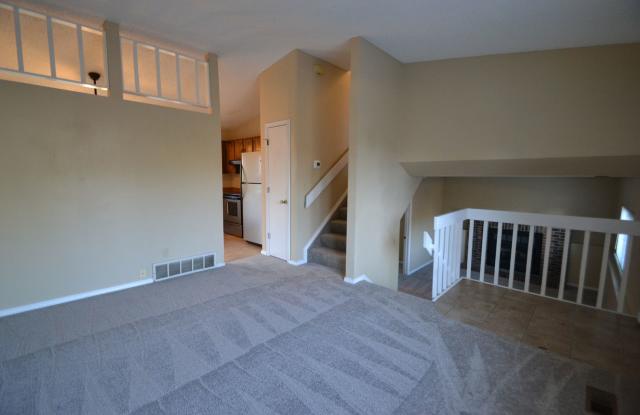 3 Bedroom Home in D20 Available Now! Gallery 4