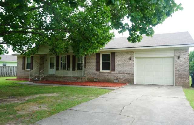 6519 Gristmill ~ LaGrange - 6519 Gristmill Road, Fayetteville, NC 28314