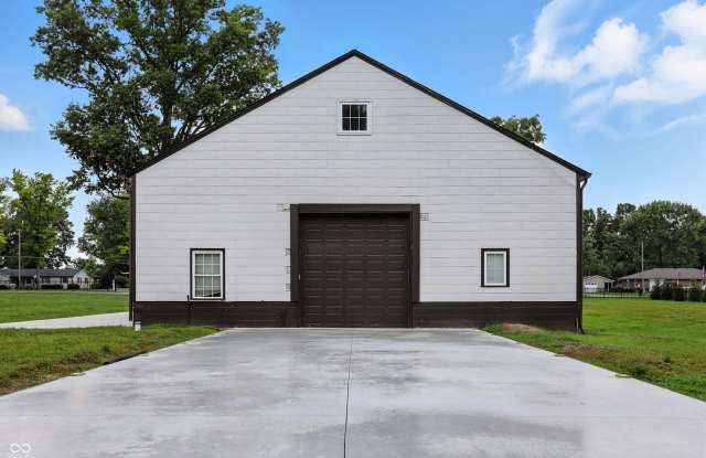 311 Jordan Road Gallery 3