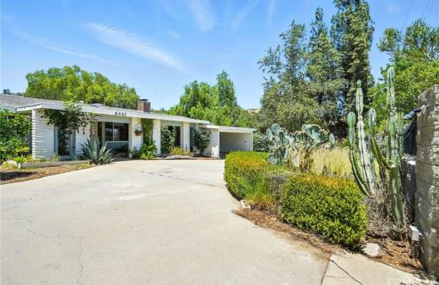 8461 Valley Circle Boulevard photos photos