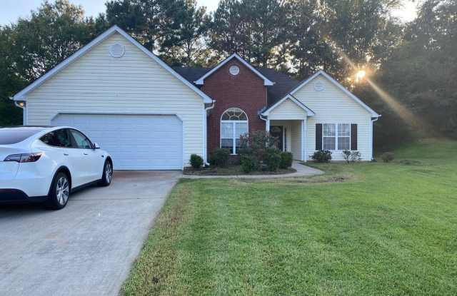 4389 Ashlyn Rebecca Drive Gallery 1