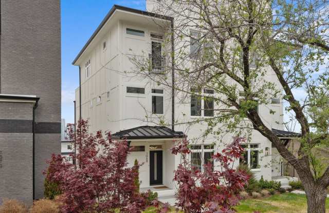 Nashville. Spotless  never been lived in 4BR/4.5BA home + separate office photos photos