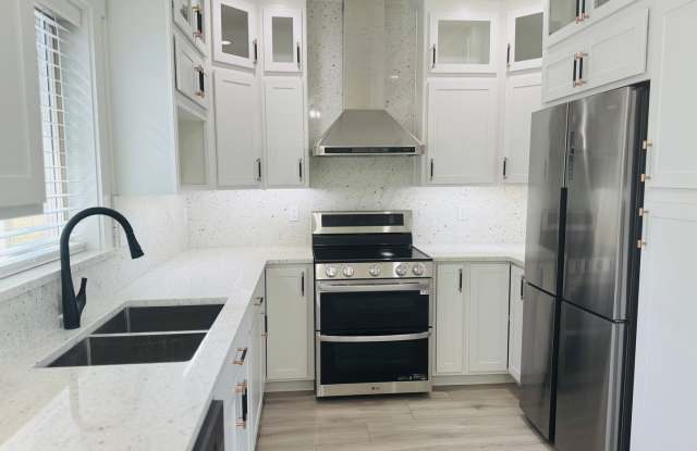 BRAND NEW 1 bedroom, 1 bath in Eaglemont photos photos