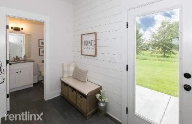 8061 Goldenrod Lane 36-11598 Gallery 3