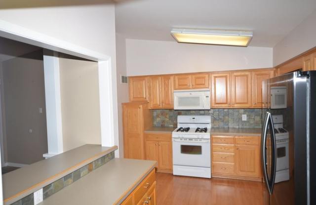 417 Indian Trail Gallery 4