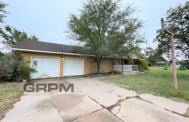 2 bed brick home outside town photos photos