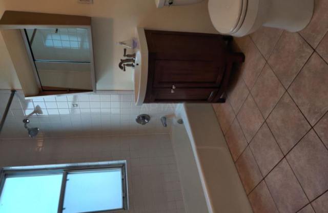 81 Electric Ave. photos photos
