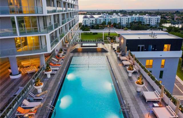 2000 Metropica Way Gallery 3