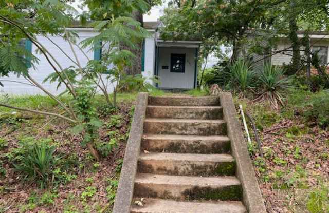 3501 Hardy Gallery 4