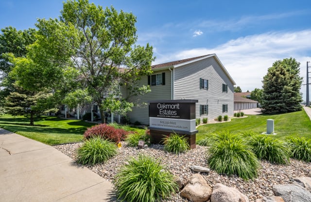 Oakmont Estates photos photos