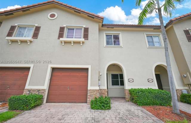 8885 SW 221st Ter Gallery 1