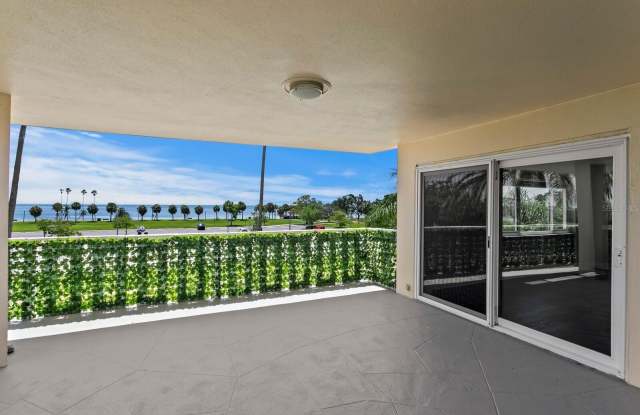 1200 N SHORE DRIVE NE photos photos