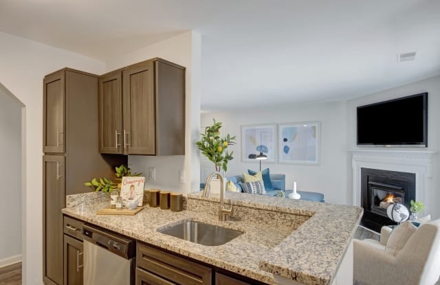 Windsor Kingstowne photos photos
