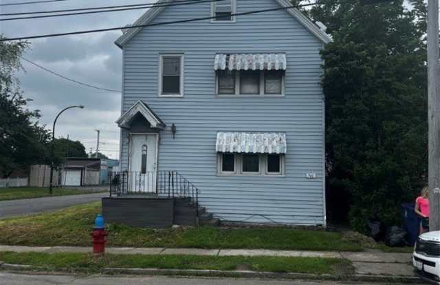 749 S Ogden Street photos photos