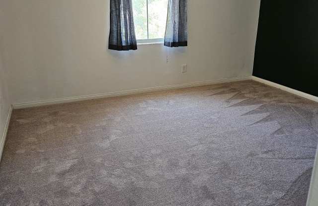7204 Mountain Den Ave photos photos