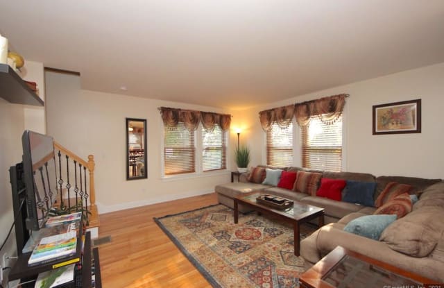 1093 Shippan Avenue - 1093 Shippan Avenue, Stamford, CT 06902