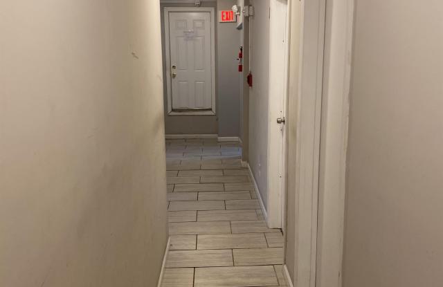 311 Bay Avenue - 1 Gallery 4