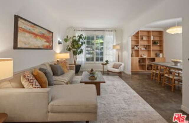 1345 Hayworth Avenue Gallery 4