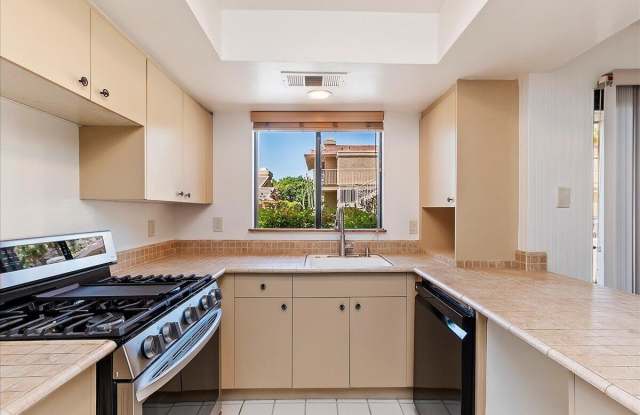 46638 Arapahoe Lane - 46638 Arapahoe Lane, Indian Wells, CA 92210