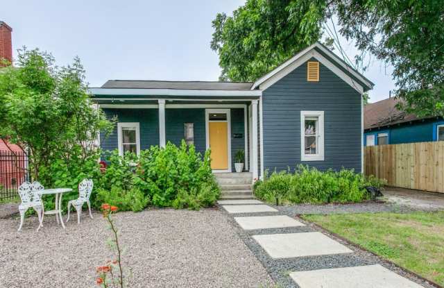 312 Burleson St photos photos