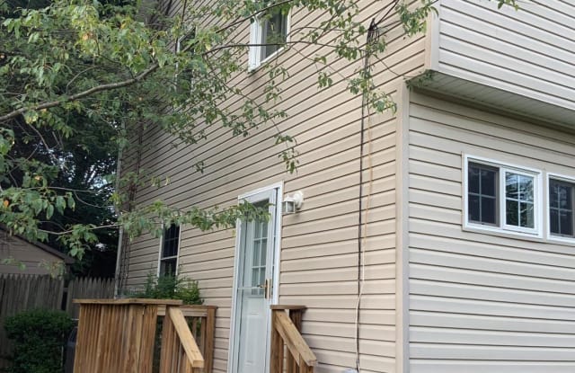 1108 BROADWOOD DRIVE - 1108 Broadwood Drive, Rockville, MD 20851
