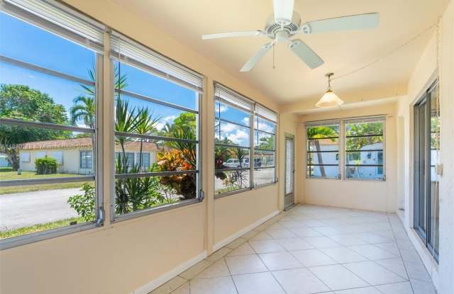 3645 SW Natura Ave photos photos