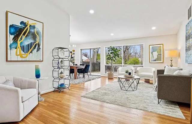 11505 Monticello Avenue Gallery 1