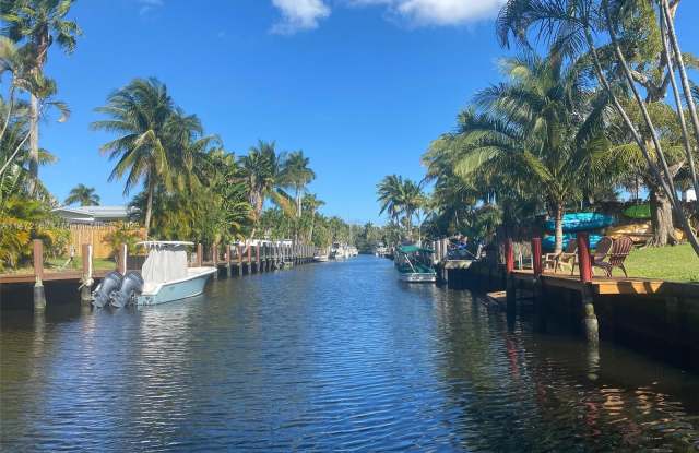 1713 SW 5th Pl - 1713 Southwest 5th Place, Fort Lauderdale, FL 33312