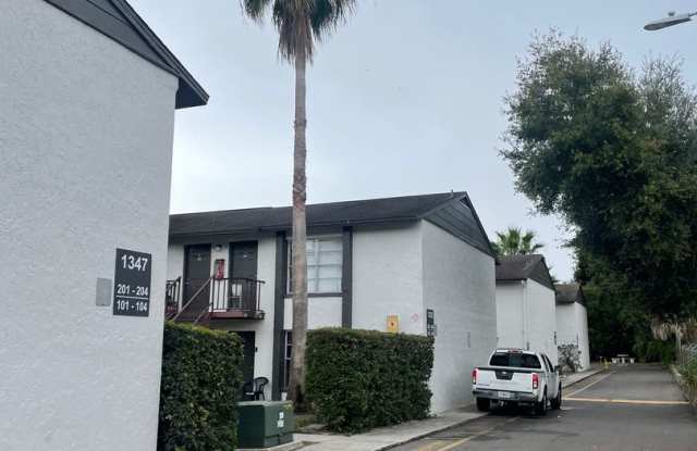 Baywatch Apartments- Five Minutes Driving from USF Gallery 4